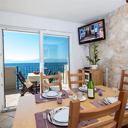 Apartament Plana, Zaostrog